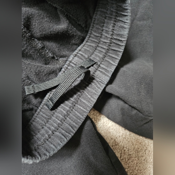 Small ADIDAS pants - Picture 5 of 5